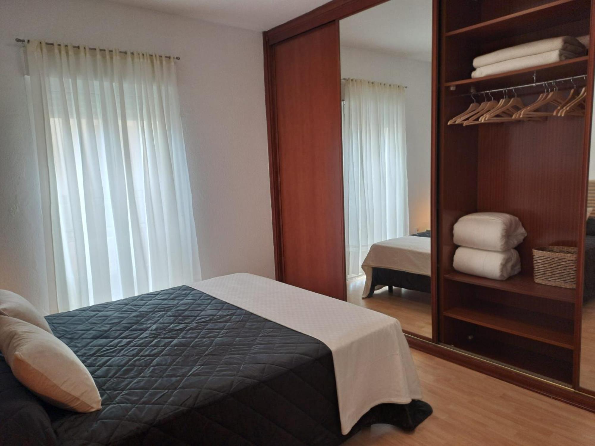 Apartamento Compartido Hab Privadas Playa De La Caleta カディス エクステリア 写真