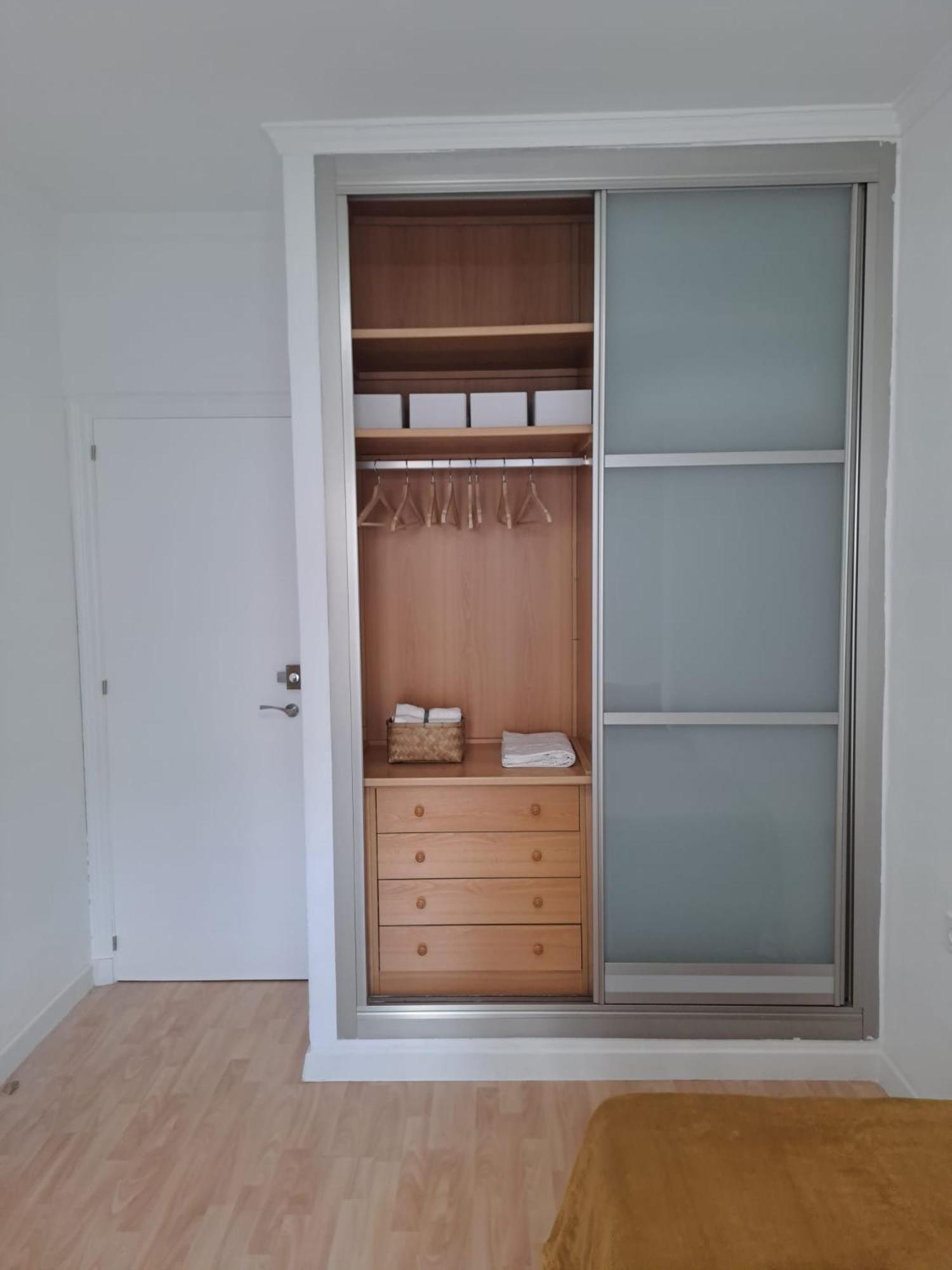 Apartamento Compartido Hab Privadas Playa De La Caleta カディス エクステリア 写真