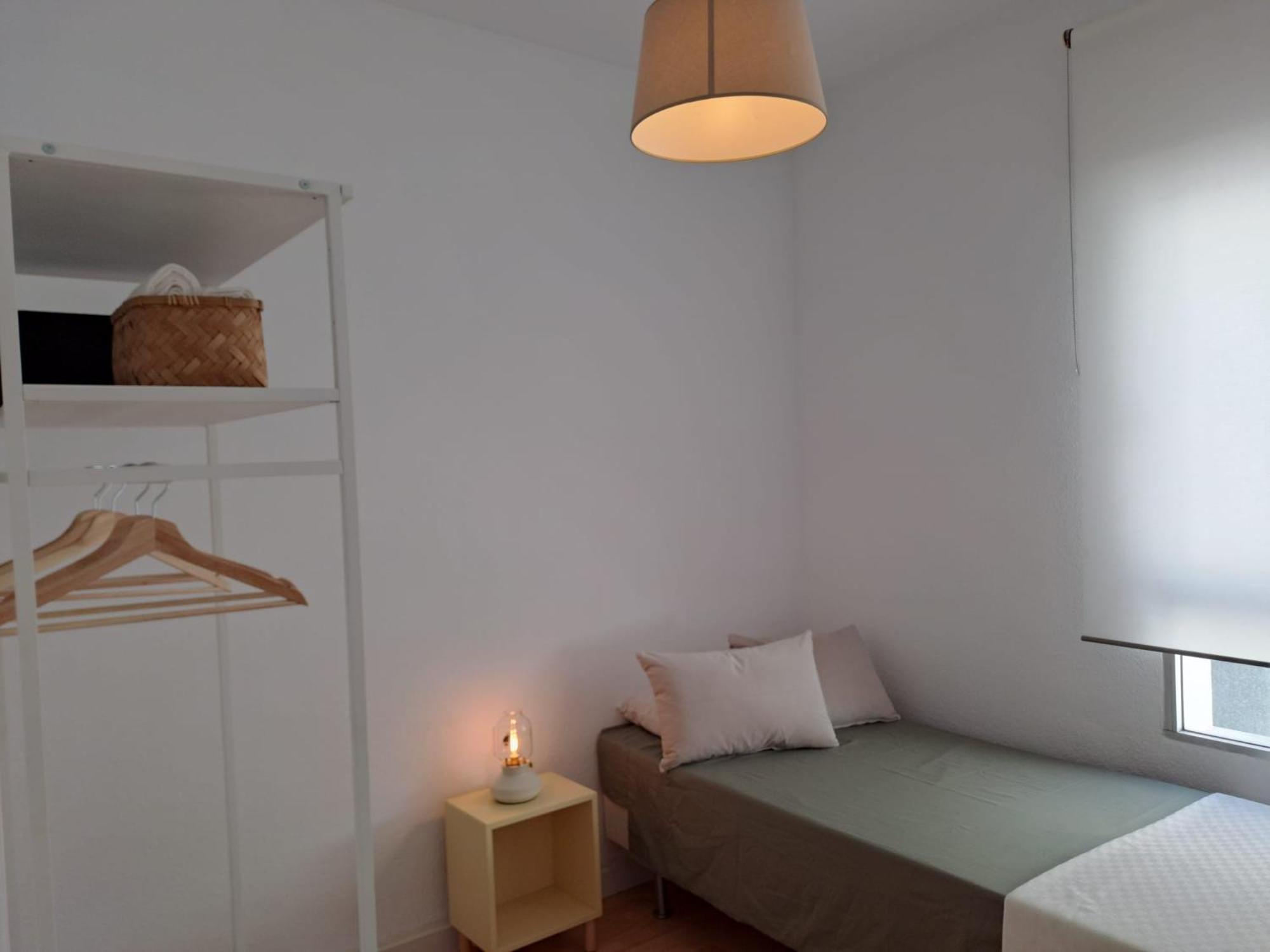 Apartamento Compartido Hab Privadas Playa De La Caleta カディス エクステリア 写真